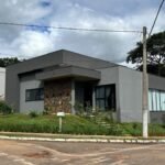 Casa à venda 3 suítes com piscina e sauna condomínio Residêncial Reserva Santa Monica – Brasília DF 140