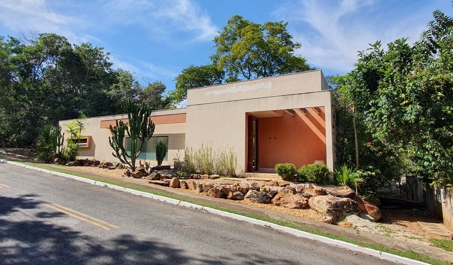 Casa à venda 3 suites piscina churrasqueira Condomínio Santa Monica – Brasília DF 140